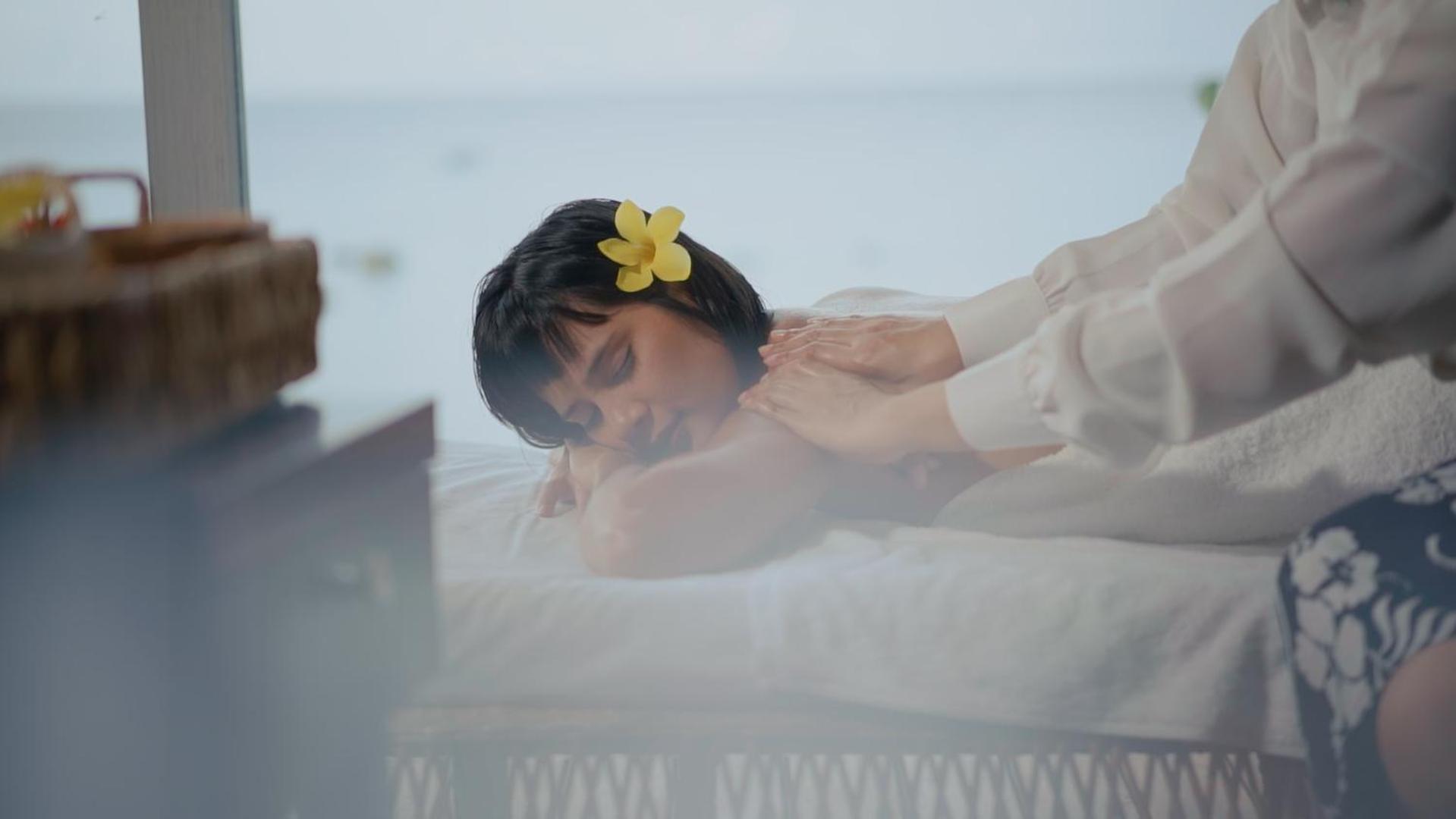 Adiwana Jelita Sejuba Natuna ラナイ エクステリア 写真